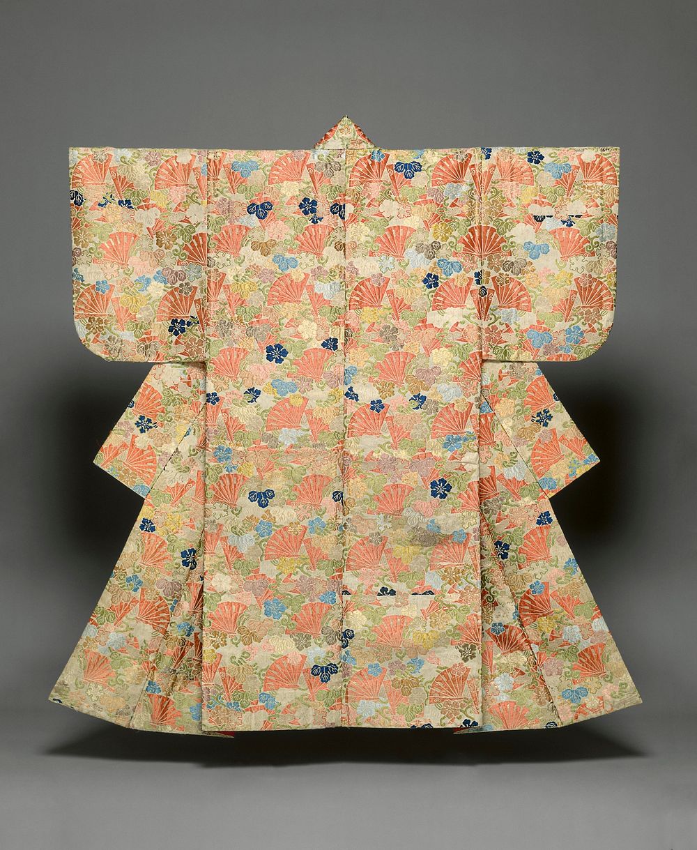 Noh Costume (Karaori) with Cypress Fans and Moonflower (Yūgao) Blossoms