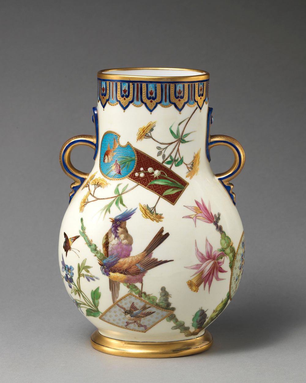 Vase with Aesthetic Japonisme birds