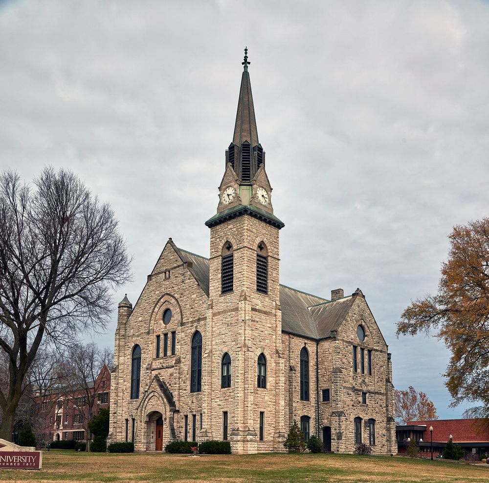 Stone chapel Drury University, private | Free Photo - rawpixel