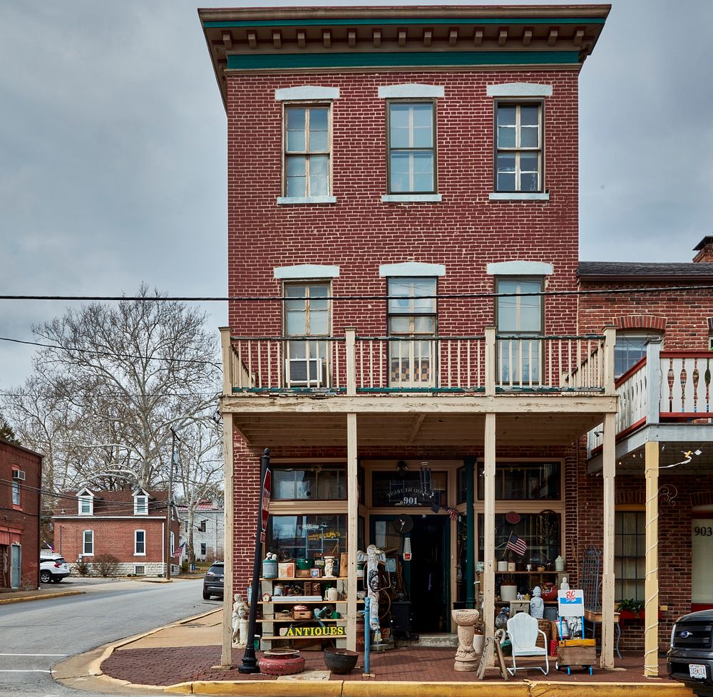                         Antique shop in the Frenchtown district of St. Charles, now a suburb of St. Louis, Missouri, but…