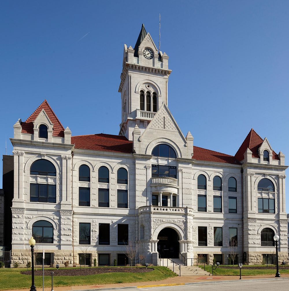                         The Cole County Courthouse in Jefferson City, the capital of Missouri                        