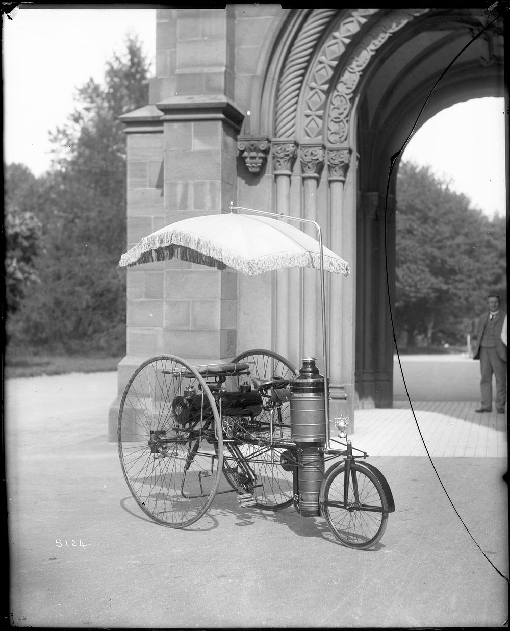 Copeland Steam-propelled Tricycle in Front of the Castle