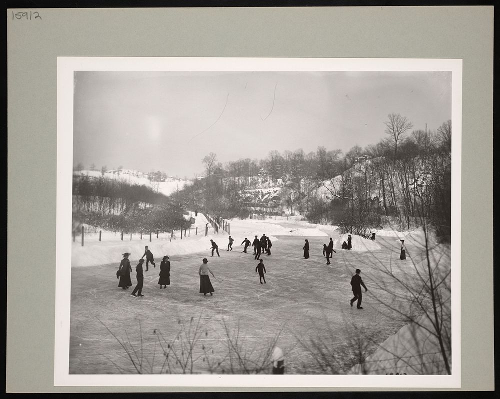 National Zoological Park, Ice-Skating at Rock Creek