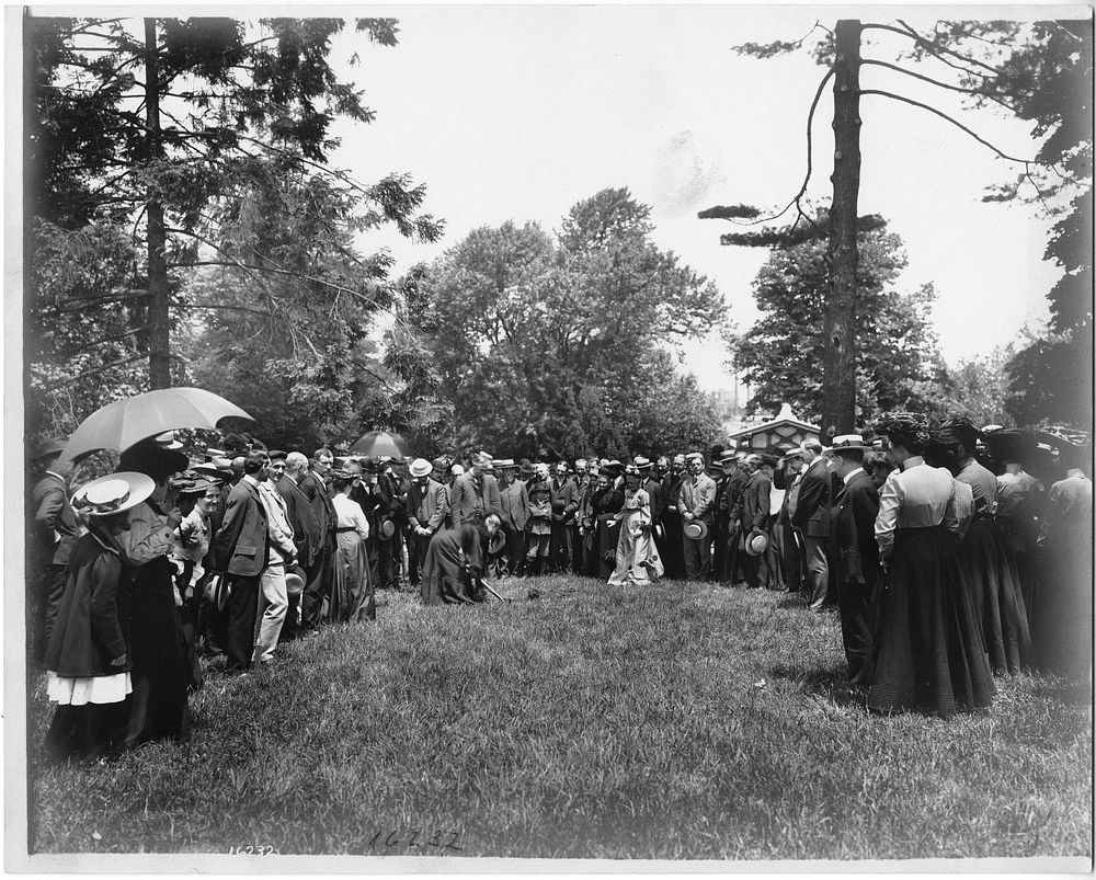 United States National Museum, Breaking Ground for Construction