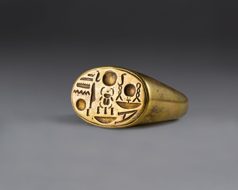Signet Ring with Tutankhamun's Throne Name
