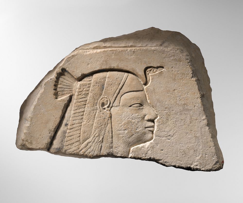 Head of a Queen or Goddess 