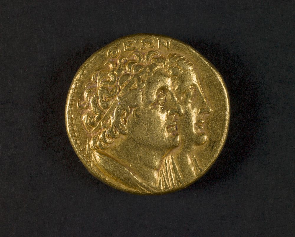 Oktodrachm with Busts of Ptolemy I and Berenike I (246–221 BC) metalwork design in high resolution by anonymous.