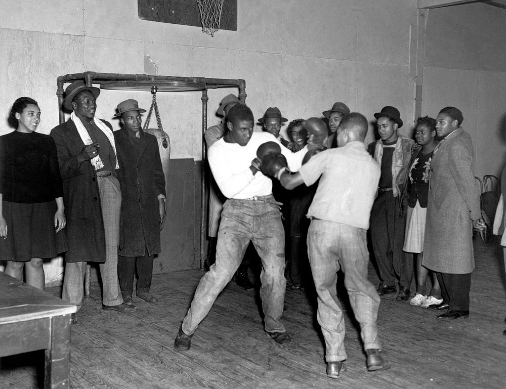 Boxing 1940s Oak Ridge