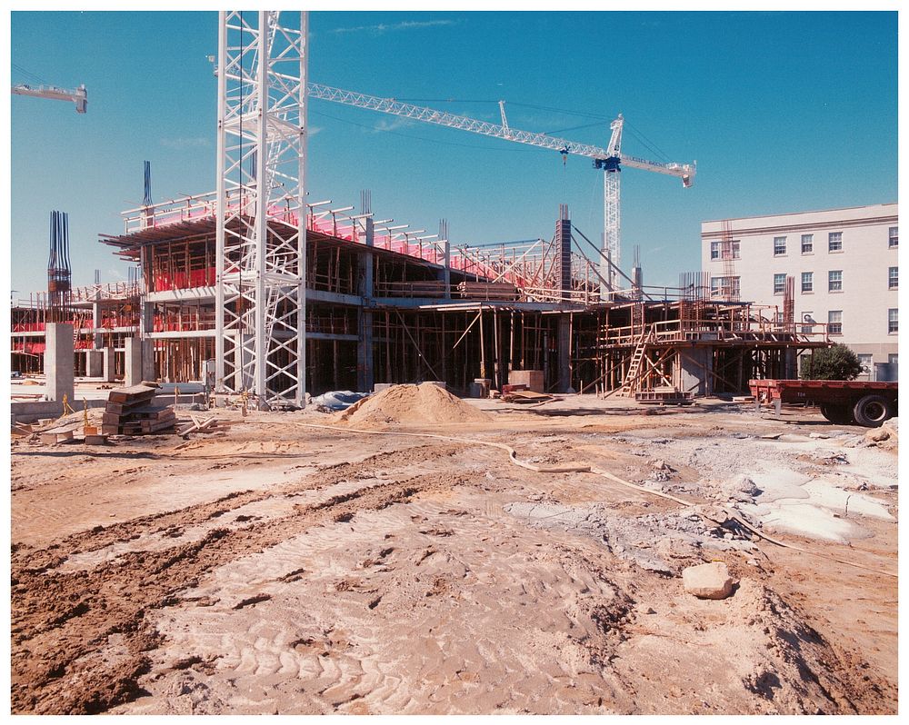 [US Naval Hospital Portsmouth Construction] 10/16/1994. Acute Care Facility - West.Photo #120 Photographer: Centex Bateson…