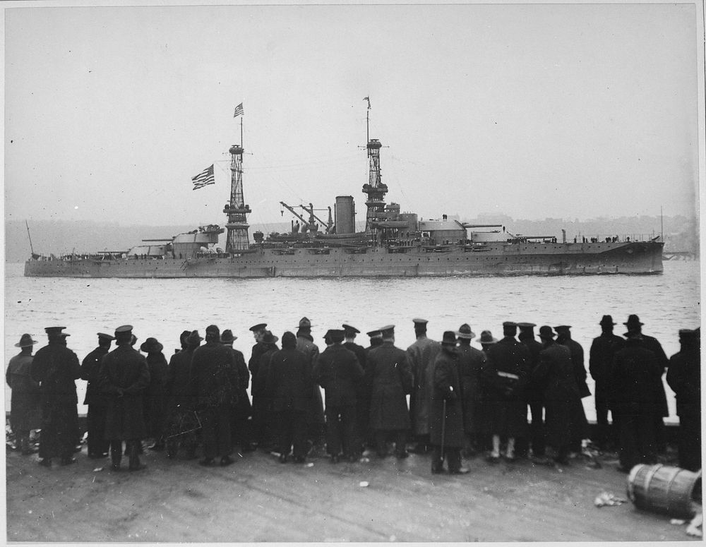The leader Arizona passing 96th Street Pier in great naval review at New York City., ca. 1918. Original public domain image…