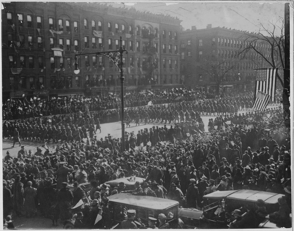 Famous New York soldiers return home. [The] 369th Infantry (old 15th National Guard of New York City) was the first New York…