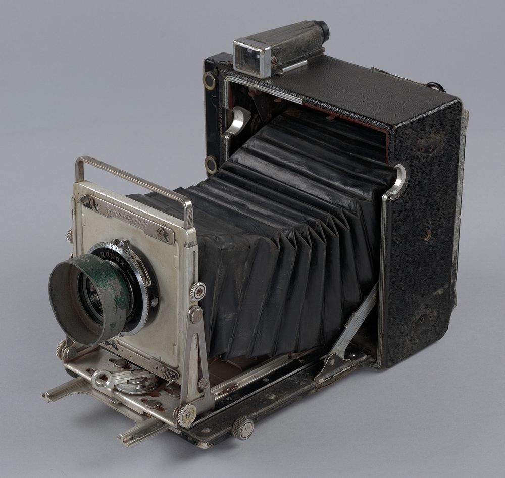 Camera used by Teenie Harris, National Museum of African American History and Culture