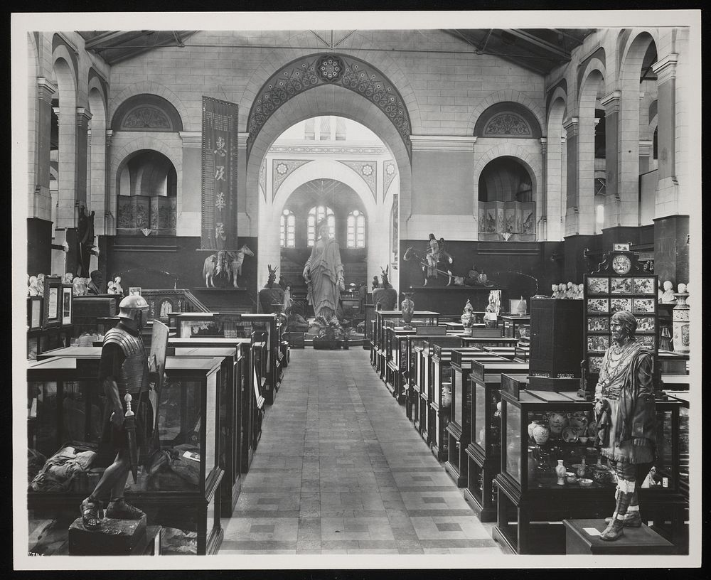 North Hall Exhibits, United States National Museum