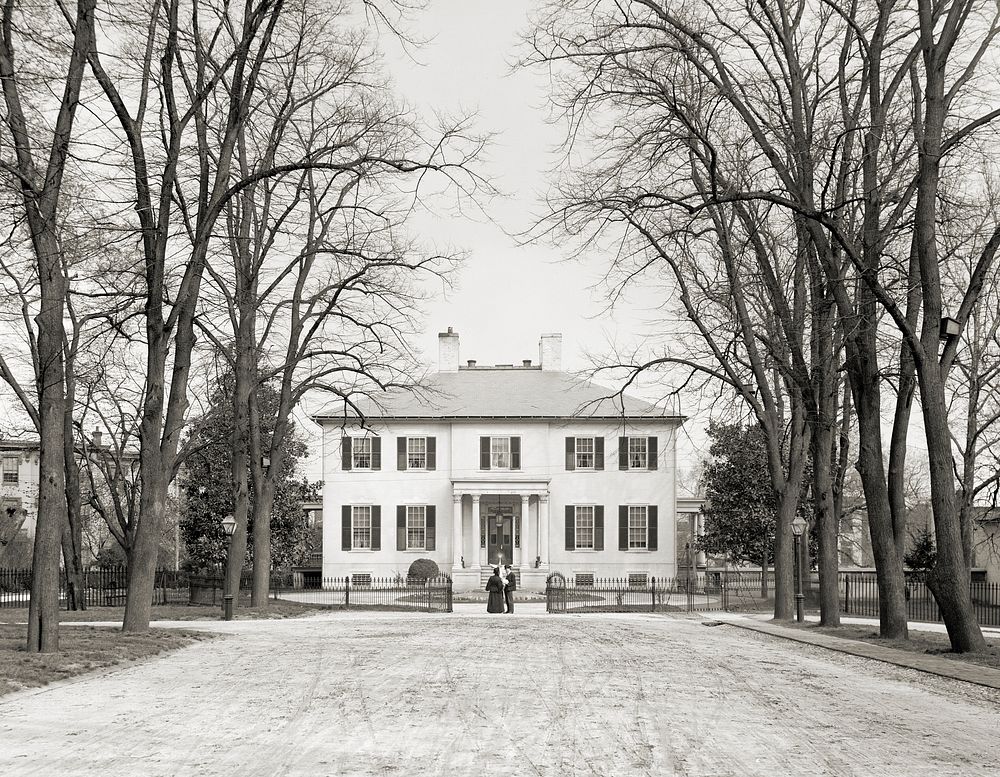 Published 1905. TITLE: 018411 GOVERNOR'S MANSION, RICHMOND, VA. Created by the Detroit Publishing Company (photographer not…