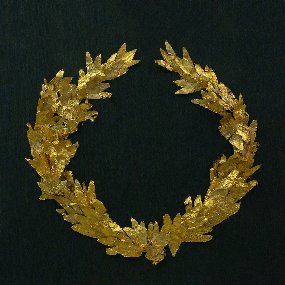 A golden laurel wreath, hellenistic era.