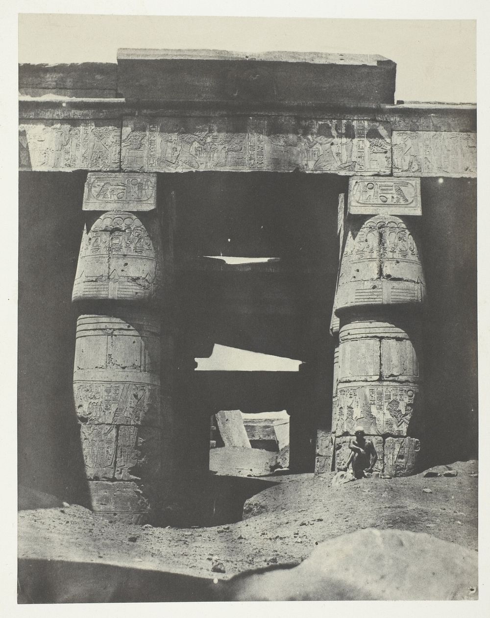 Karnak, Portique du Temple de Khons; Thèbes by Maxime Du Camp