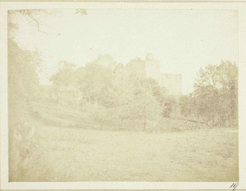 "The same scene from the other side," The Castle of Doune by William Henry Fox Talbot