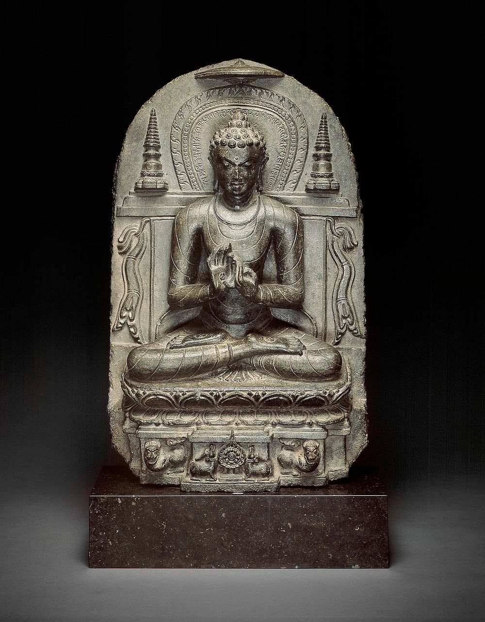 Buddha Giving the First Sermon (Dharmachakrapravartanamudra)