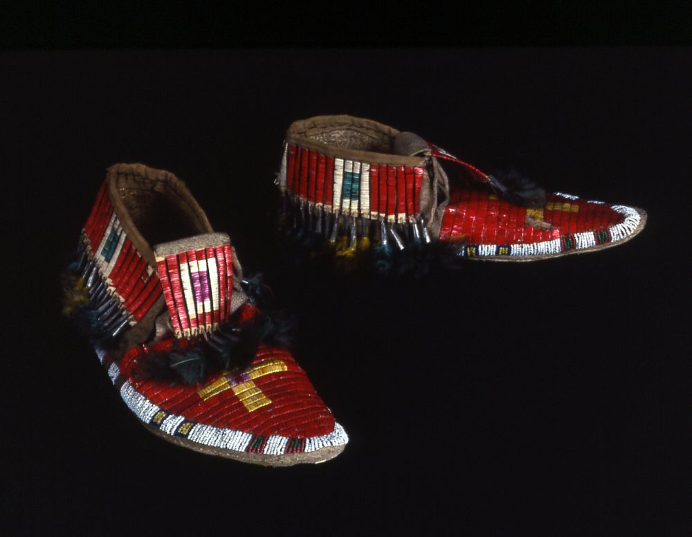 Pair of Moccasins by Sioux: Santee