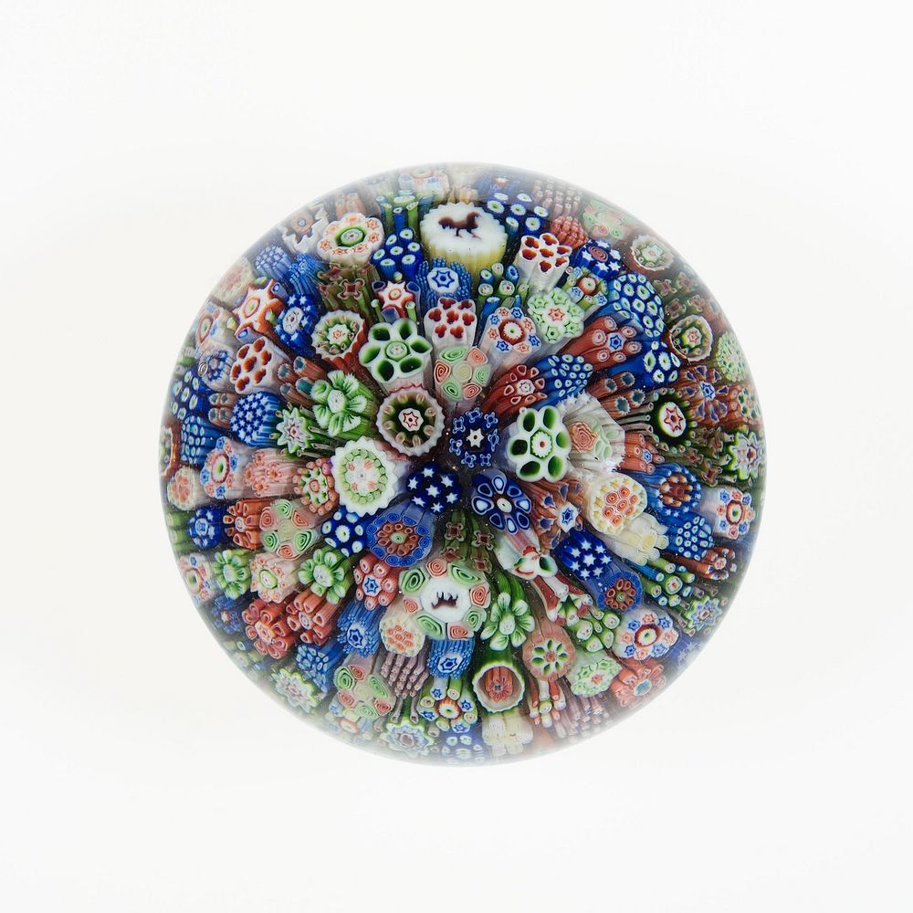 Paperweight by Baccarat Glassworks