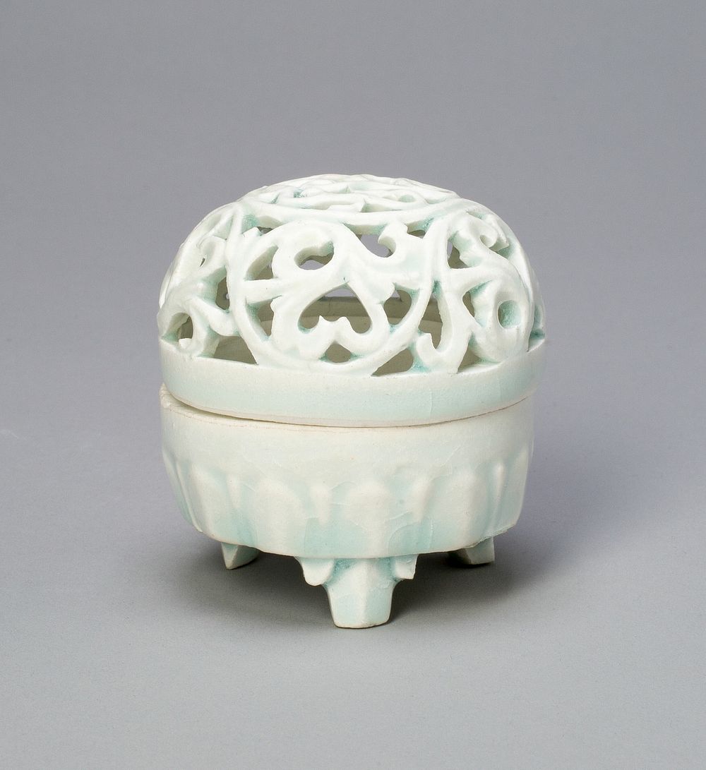 Covered Tripod Incense Burner (Censer) with Foliate Scrolls and Leafy Tendrils