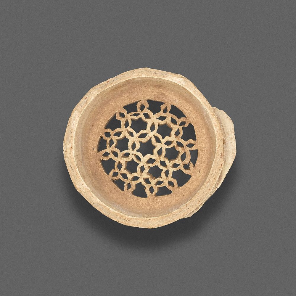 Clay filter with geometric design by Islamic