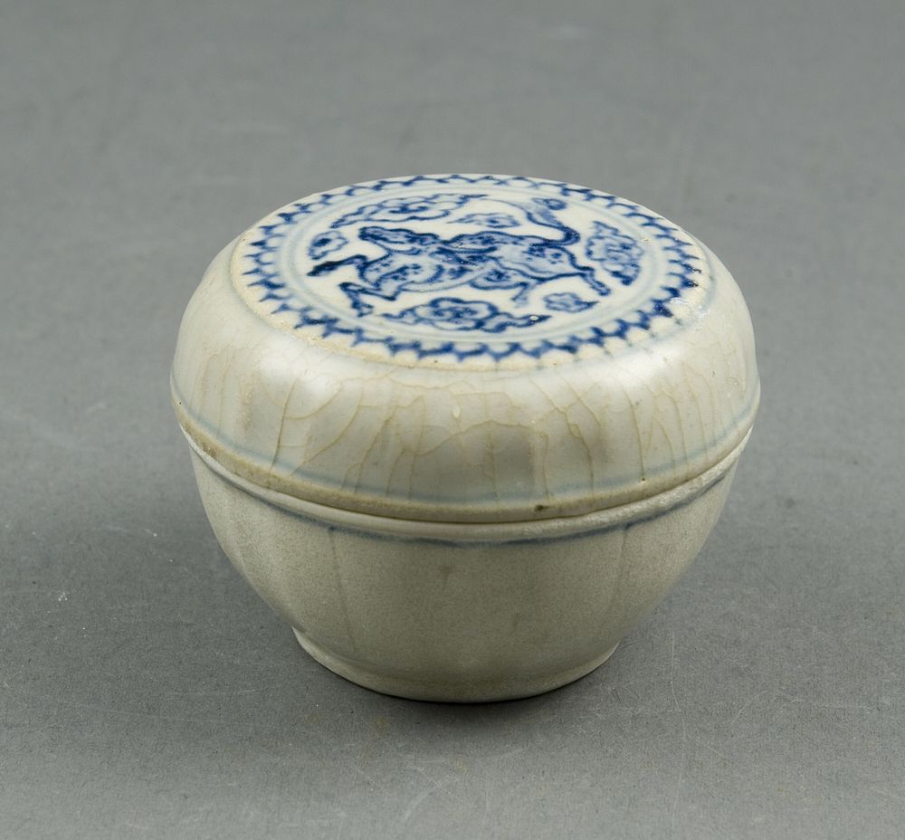 Miniature Covered Box with Animal and Cloud Motif