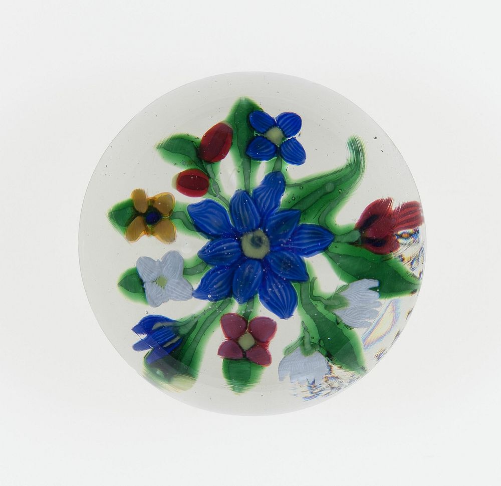 Paperweight by Compagnie de Saint Louis