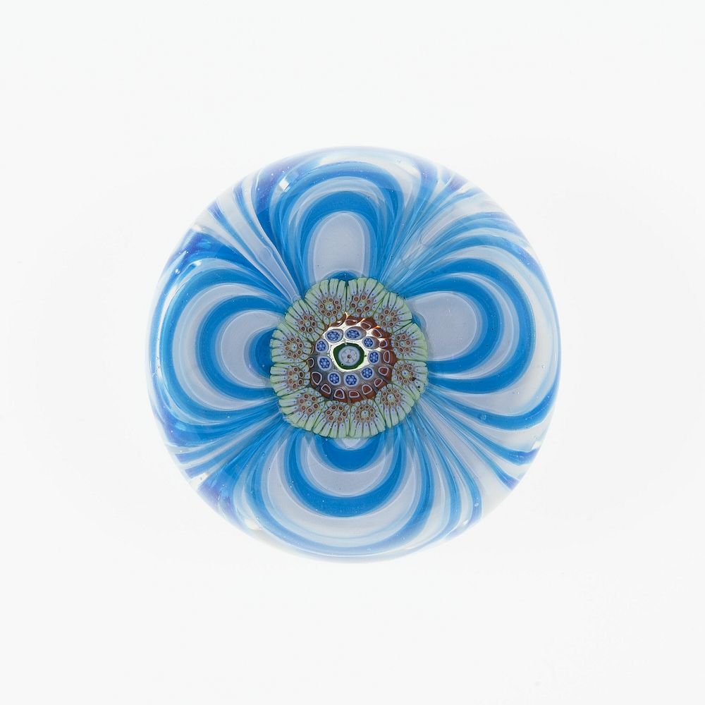 Paperweight by Compagnie de Saint Louis