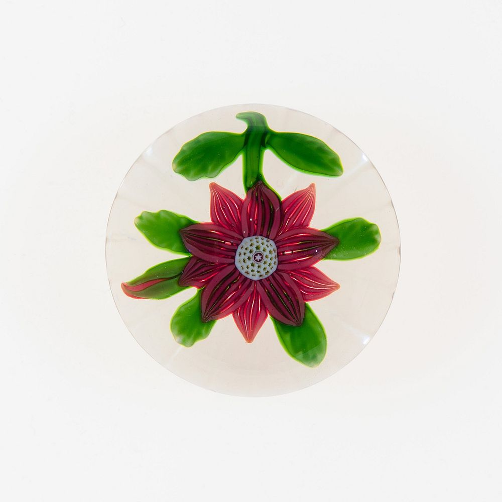 Paperweight by Baccarat Glassworks