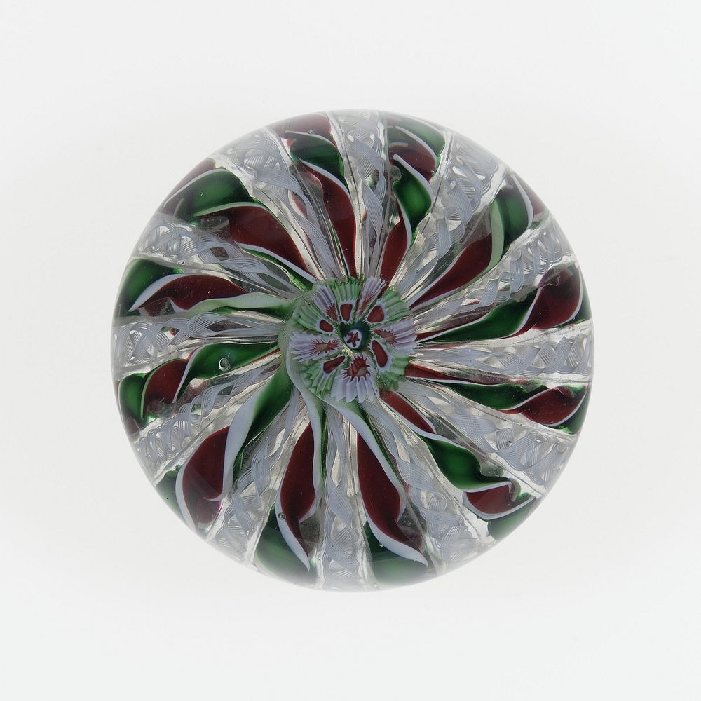 Paperweight by Compagnie de Saint Louis