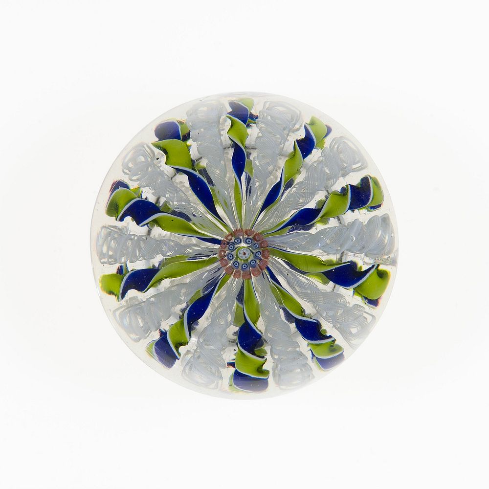 Paperweight by Compagnie de Saint Louis