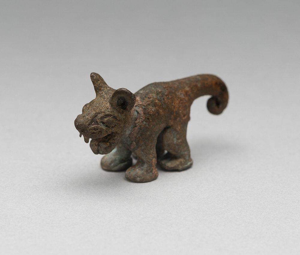Figure of a Feline, Possibly a Finial for a Pin by Chimú