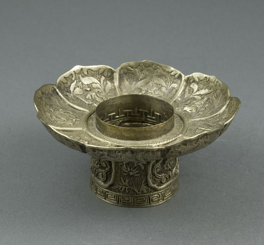 Lotus-Shaped Altar Bowl Stand