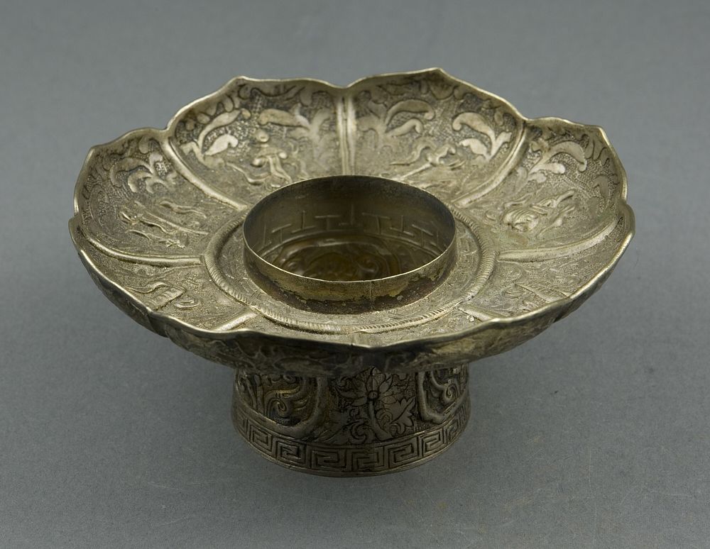 Lotus-Shaped Altar Bowl Stand