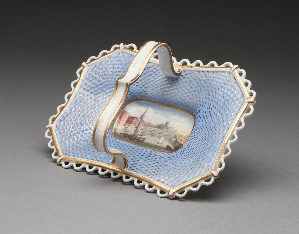 Dessert Basket with view of Worcester by Worcester Porcelain Factory (Manufacturer)