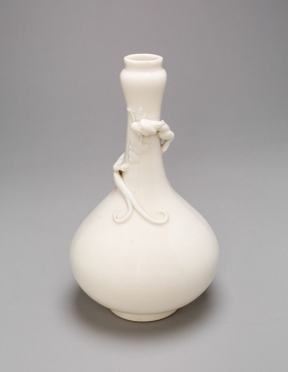 Bottle-Shaped Vase with a Lizard