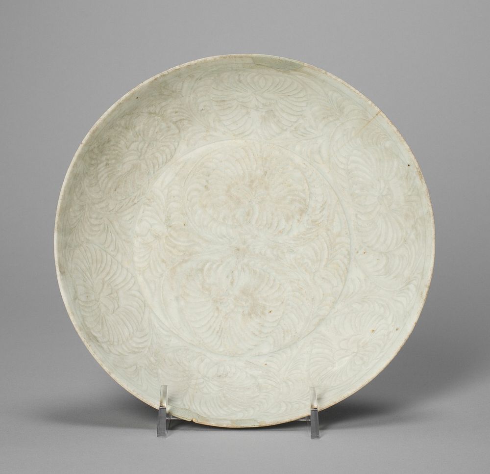 Dish with Floral Scrolls