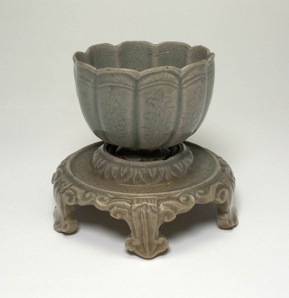 Lobed Cup and Stand with Floral Sprays and Lotus Leaves