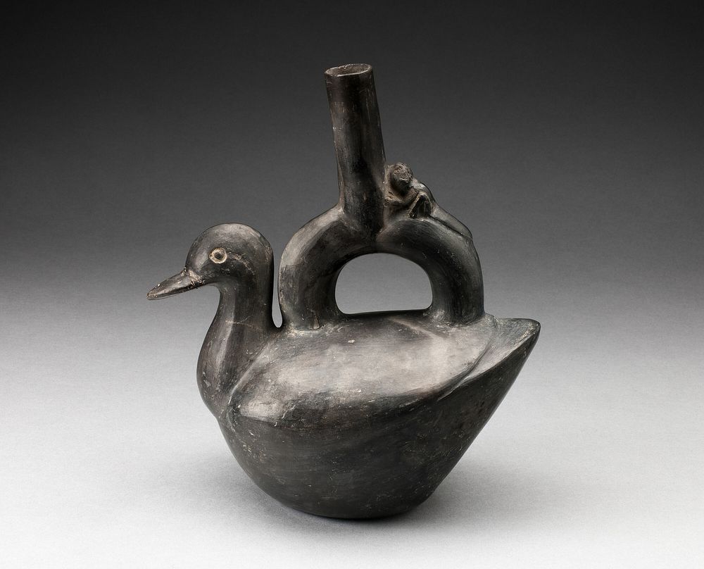 Single Spout Blackware Vessel in the Form of a Duck by Chimú