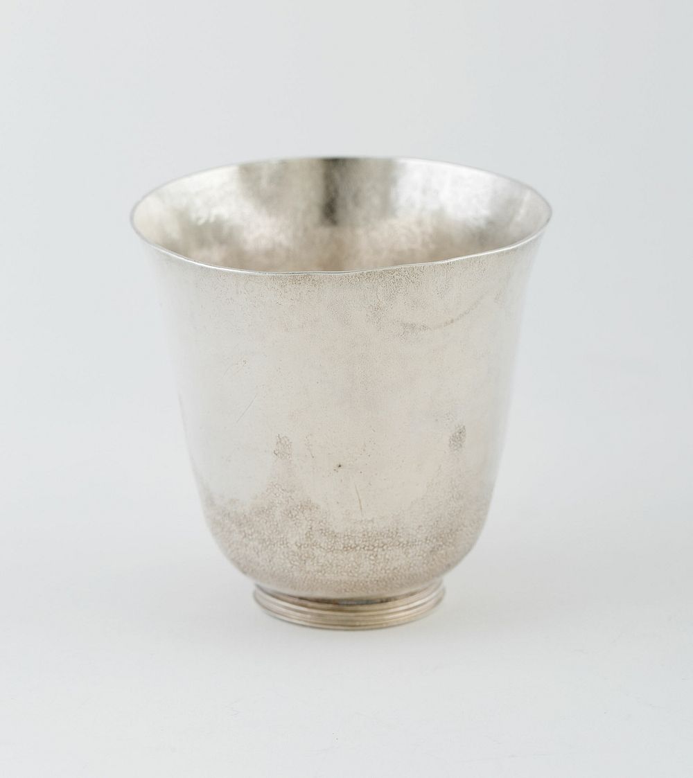 Beaker by R.H. (Maker)