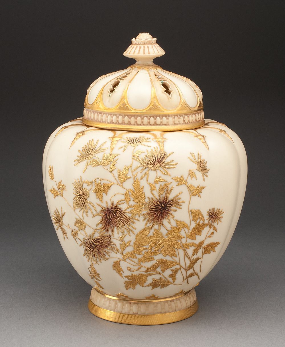 Potpourri Vase by Worcester Porcelain Factory (Manufacturer)