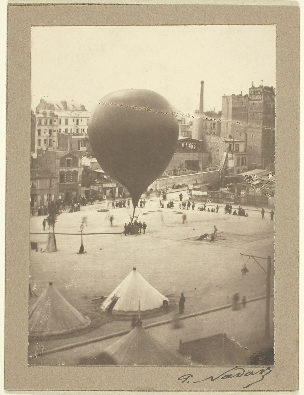 Le Neptune, Place Saint-Pierre à Montmartre by Nadar (Gaspard Félix Tournachon)