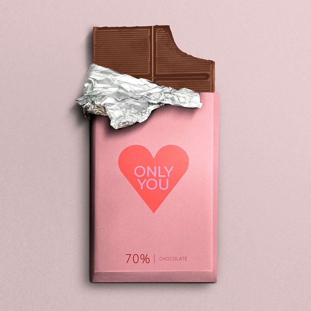 Chocolate packaging mockup psd, valentine&rsquo;s day gift