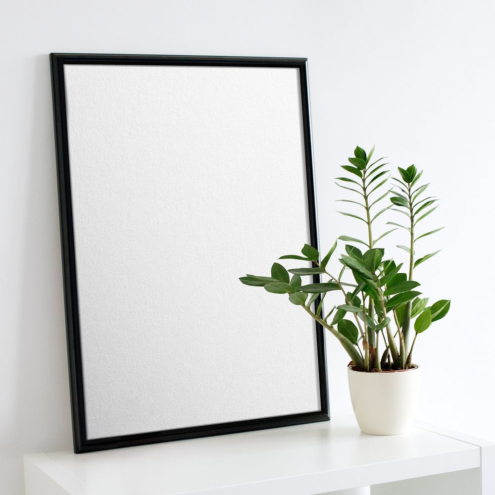 Black frame with blank space