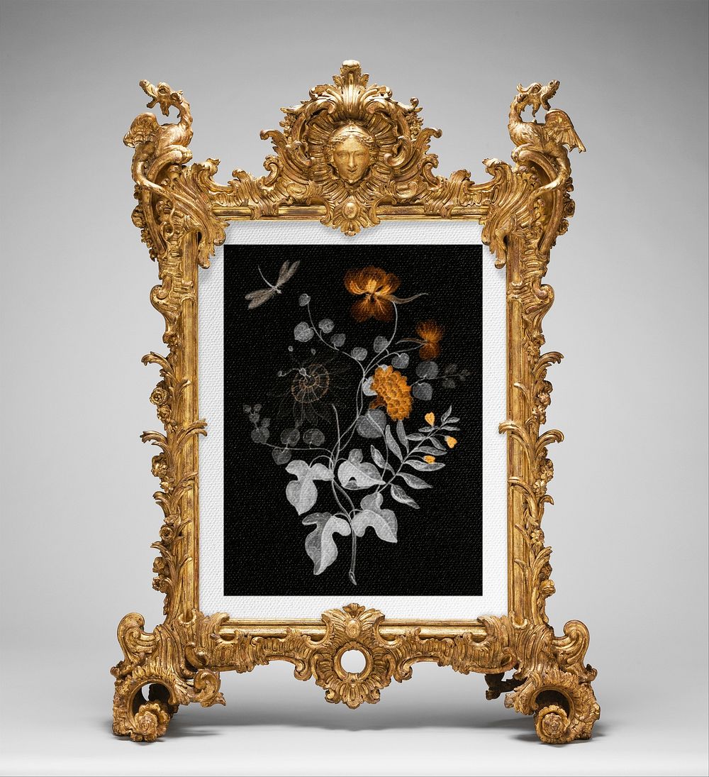 Vintage gold picture frame mockup psd