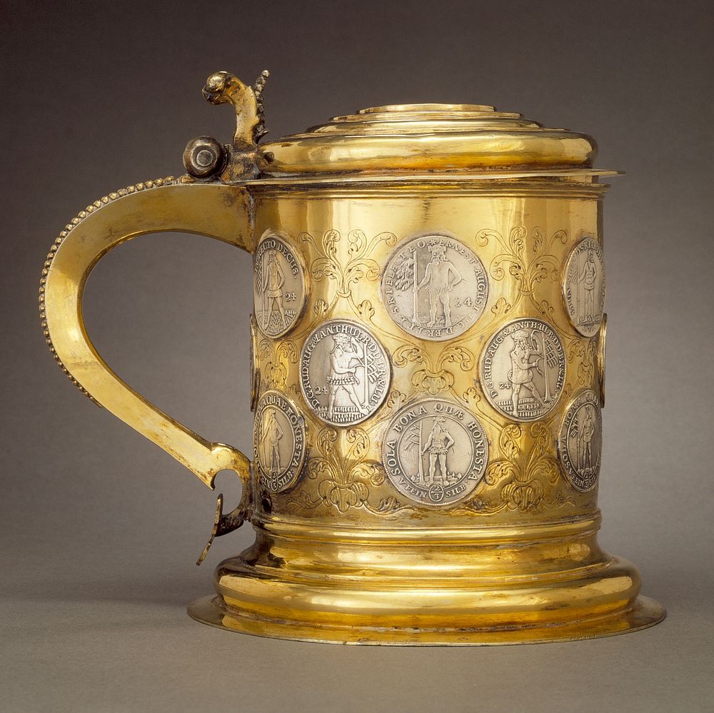 Tankard Set with Coins by Andreas Junge I