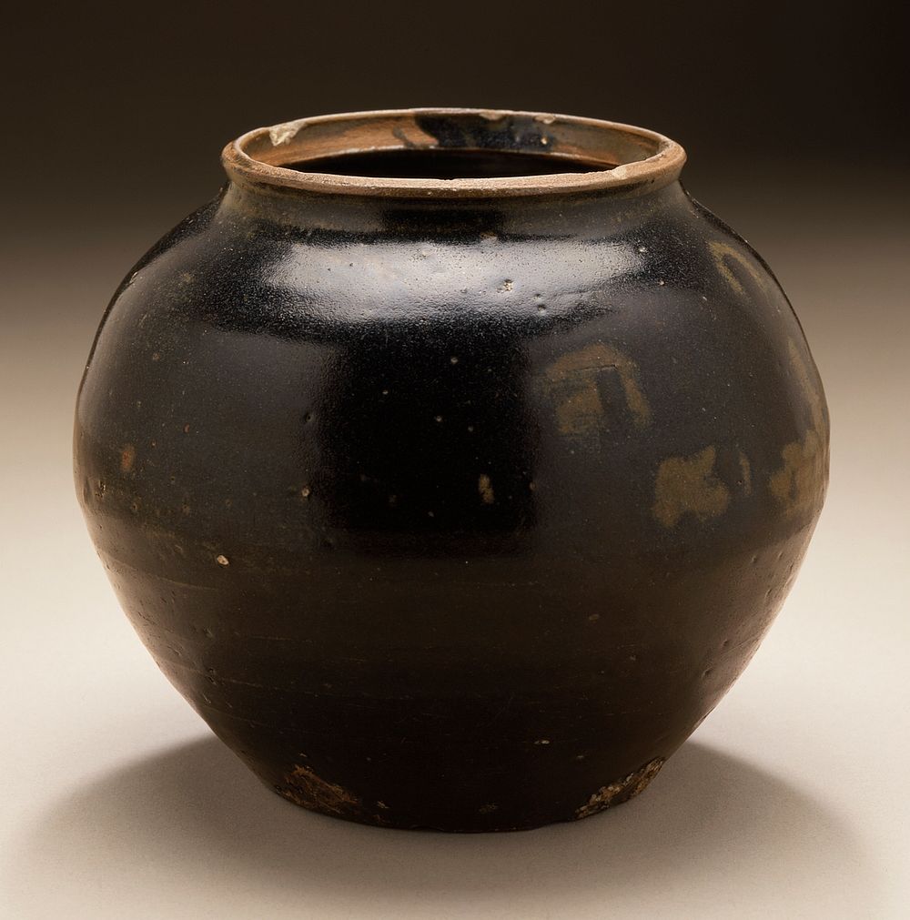 Black-glazed Jar