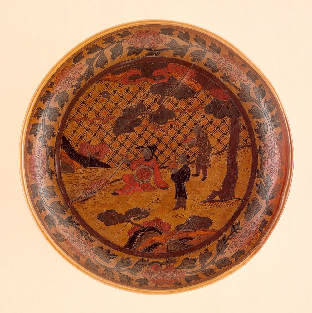 Dish (Pan) with Scholar and Attendants under a Tree