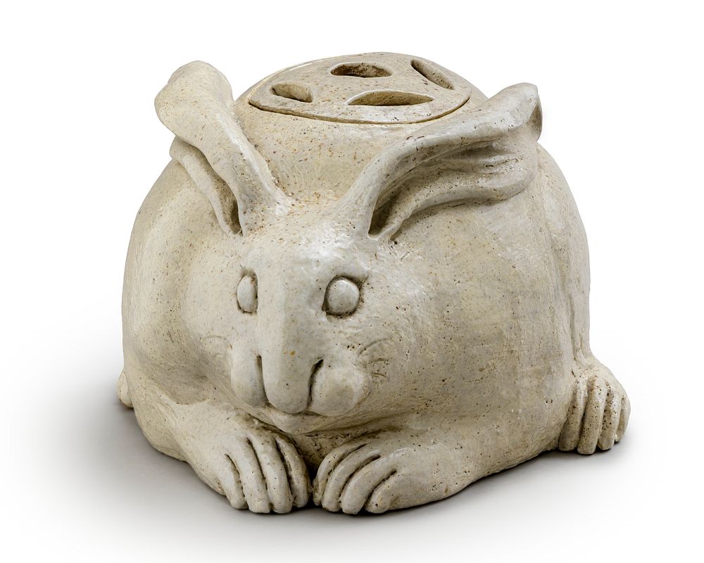 Hand-warmer in the Form of a Rabbit by Eiraku Zengoro XI